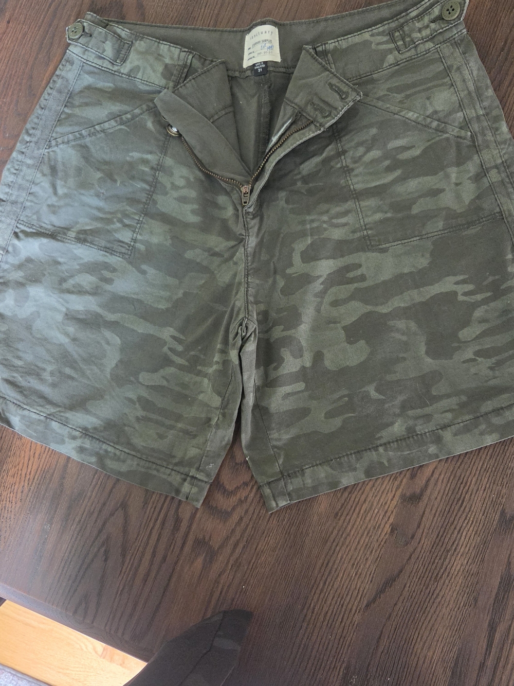 Sanctuary Olive Camo Cargo Shorts